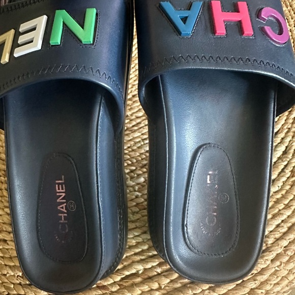 Chanel 2022 Lambskin Cha-Nel Mules Sandals Black Multicolor Size 37 - Picture 2 of 12